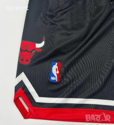 Баскетболни шорти на Чикаго Булс!, снимка 2 - Баскетбол - 52419995