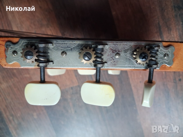 Акустична китара , снимка 2 - Струнни инструменти - 52885891
