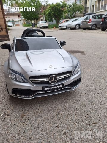 акумулаторна кола Mercedes benc amg, снимка 1 - Детски велосипеди, триколки и коли - 45568106