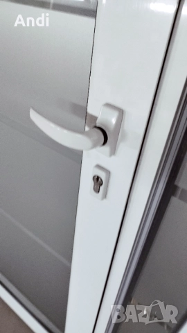 Алуминиевa вратa с касa, бяла със стъкла - лява  132/210см, снимка 13 - Дограми - 52829663