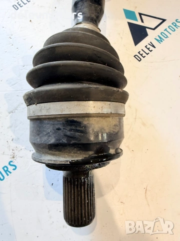 A2463301201 лява полуоска от Mercedes GLA 180 X156, двигател 270910, автоматик, 122 кс., 60 000 km, снимка 5 - Части - 53713425