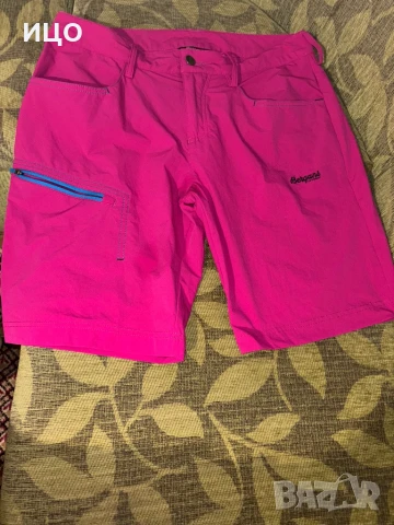 Дамски къс панталон Bergans