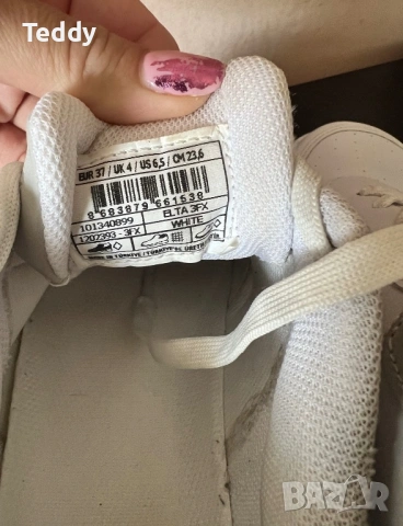 Продавам бели маратонки,без забележки, снимка 5 - Маратонки - 53015474