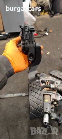 Потенциометър педал газ 008376-70 Audi A4 B6 Avant 2.5TDI - 163 к.с