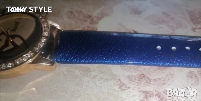 Нов Красив Дамски Часовник с Камъни, снимка 5 - Дамски - 51696879