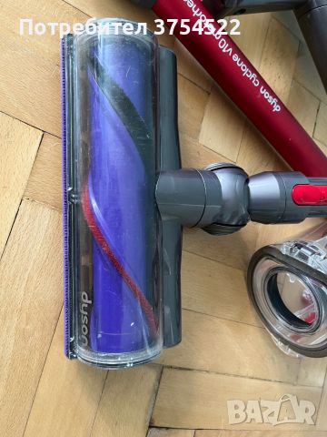 Вертикална прахосмукачка Dyson Cyclone V10 525W, 0.76 л,, снимка 2 - Прахосмукачки - 46189733