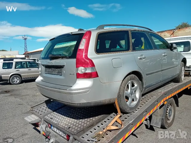 volvo V50 20d, снимка 4 - Автомобили и джипове - 47414558