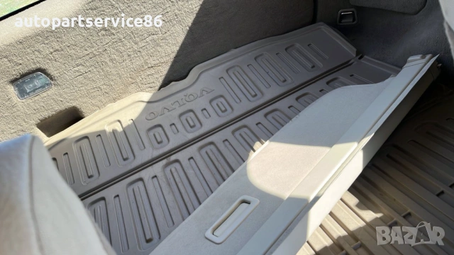 Volvo XC60 D5 AWD на части, снимка 8 - Автомобили и джипове - 54153665