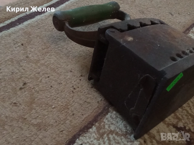 Стара ютия на въглища 51733, снимка 6 - Антикварни и старинни предмети - 52103934