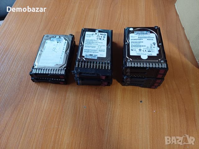 19бр. HDD SAS 2,5'' и 3,5'' + caddy за HP сървър, снимка 3 - Твърди дискове - 46140557