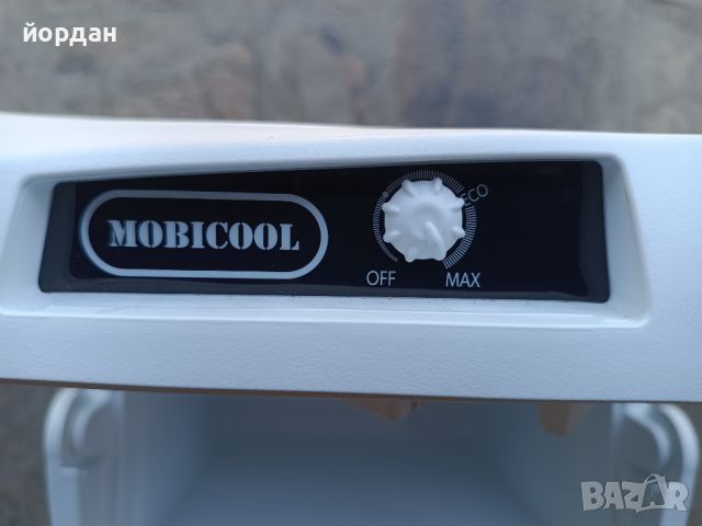 Хладилна чанта Mobicool 12 и 220 волта, снимка 5 - Хладилни чанти - 46426744