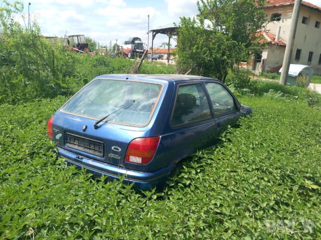 Ford Fiesta цяла, снимка 3 - Автомобили и джипове - 45535998