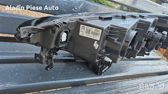 Десен фар Renault Megane 4 година 2017 2018 2019 2020 2021 Халогенна LED лупа код 260106878R , снимка 6 - Аксесоари и консумативи - 52551130