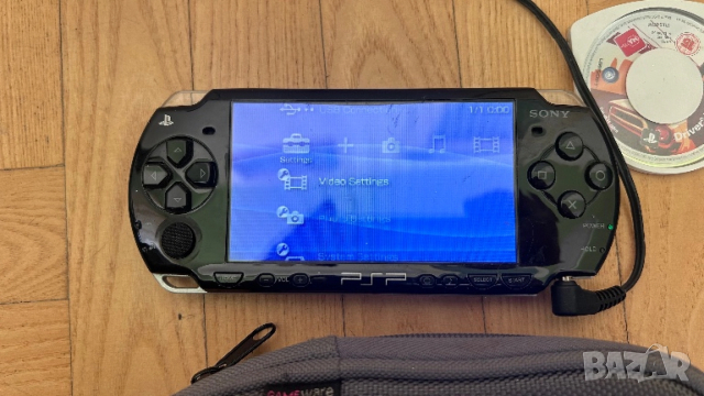 PSP 2004 + 9 игри, снимка 5 - PlayStation конзоли - 52799173