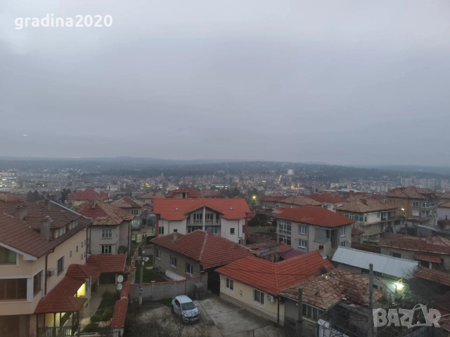 апартамент – 100 кв.м с голям хол, килер, таванска стая 13кв , маза и 2 дворни места, 125 000 €, снимка 5 - Разсади - 53125303