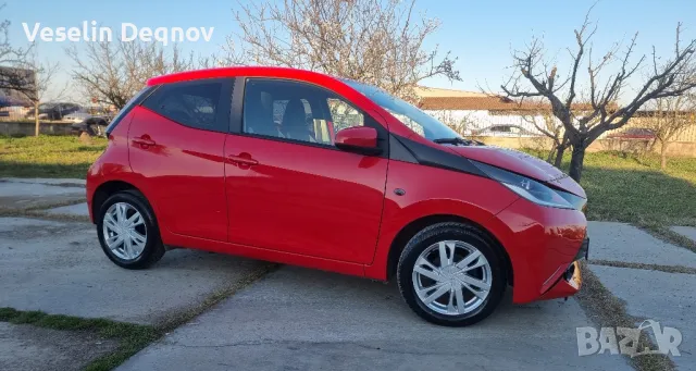 Toyota Aygo 1.0 , снимка 1 - Автомобили и джипове - 49099368