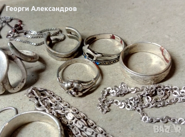 КОЛЕДНА РАЗПРОДАЖБА - Лот СРЕБЪРНИ БИЖУТА 83гр СРЕБРО 925 Пръстен Кръст Обеци Колие Гривна Медальон, снимка 15 - Бижутерийни комплекти - 51692522