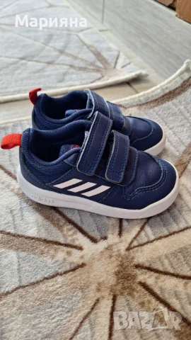 Маратонки Adidas , снимка 2 - Детски маратонки - 51177875