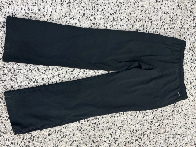 Дамско долнище NIKE DRI-FIT. Размер S, снимка 5 - Спортни екипи - 52945193