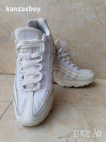 Nike Air Max 95 (GS) White Metallic Silver - СТРАХОТНИ ДАМСКИ МАРАТОНКИ 38.5, снимка 2 - Маратонки - 53916603