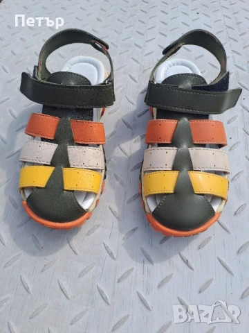 Детски сандали , снимка 3 - Детски сандали и чехли - 50830174