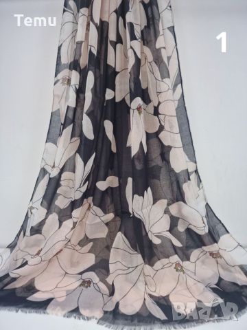 Дамски шал с флорални шарки 1.80х0.90см