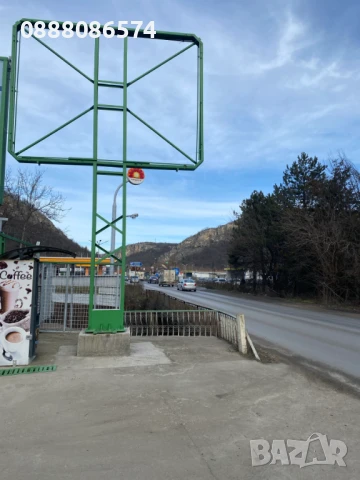 Дава под наем място във Велико Търново., снимка 2 - Магазини - 36811620