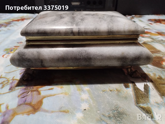 Мраморна кутия, снимка 5 - Антикварни и старинни предмети - 52945663