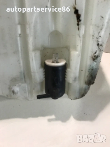 Резервоар за вода за чистачки за Peugeot 407 (2004) 9639175280, снимка 2 - Части - 53737788