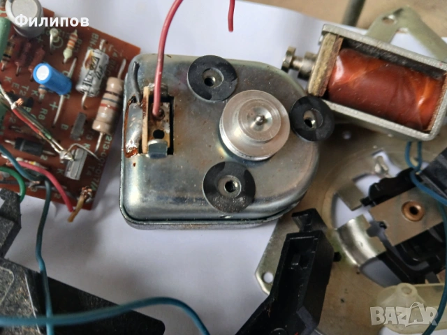 унитра финезия 3 части от механизъм, снимка 3 - Радиокасетофони, транзистори - 54199238