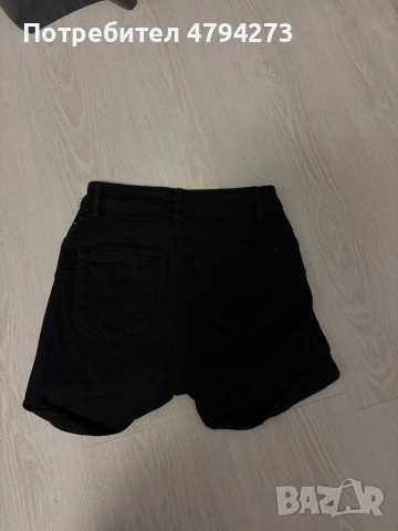 Дамски къси панталонки, снимка 2 - Къси панталони и бермуди - 54169057