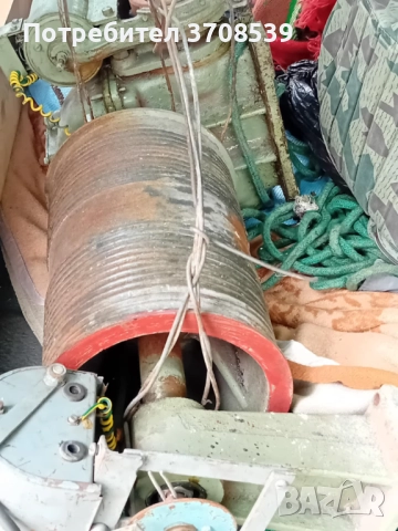 Електрически подемник за товарен асансьор