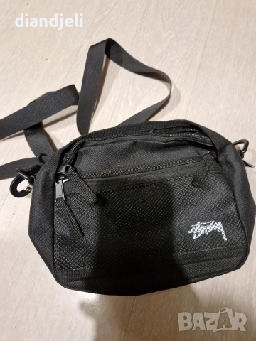Мъжка чантичка Stussy, снимка 6 - Чанти - 52776094