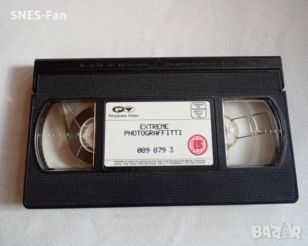 Видеокасета Extreme - Photograffitti, снимка 2 - Други музикални жанрове - 52353873