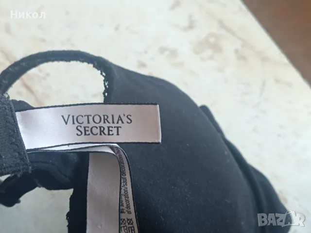 Сутиени 70А,B hunke moller,H&M, Victoria secret,, снимка 1 - Бельо - 48441162