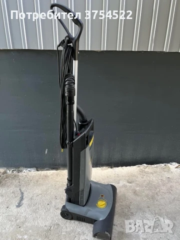 Професионална прахосмукачка за мокети и килими Karcher CV 38/2, снимка 4 - Друго - 51074797