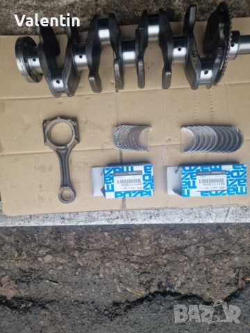 Продавам колянов вал за Мазда 2,2 Скайактив с лагери и биела , снимка 5 - Части - 52891397