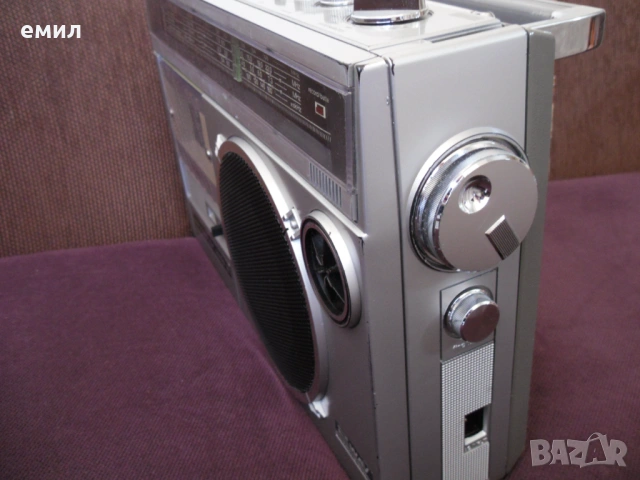 SHARP GF-2500, снимка 3 - Радиокасетофони, транзистори - 54144293