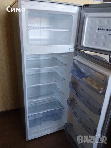 Хладилник Whirlpool, снимка 6 - Хладилници - 53749590