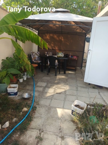 Продавам къща