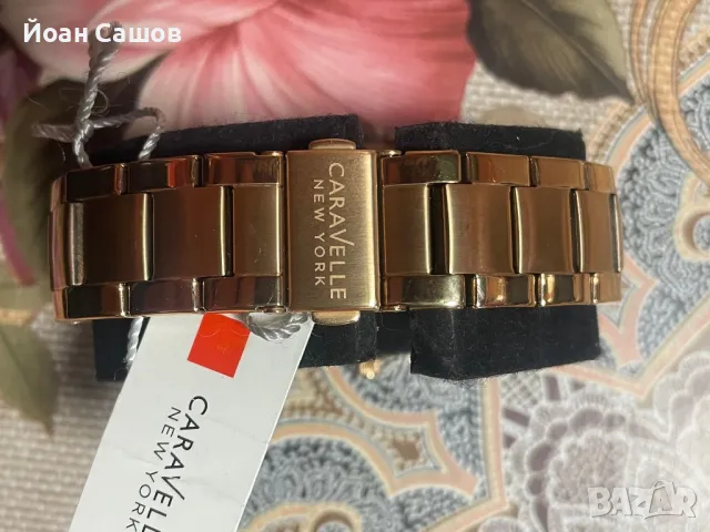 Дамски часовник Caravelle New York , снимка 3 - Дамски - 50429674