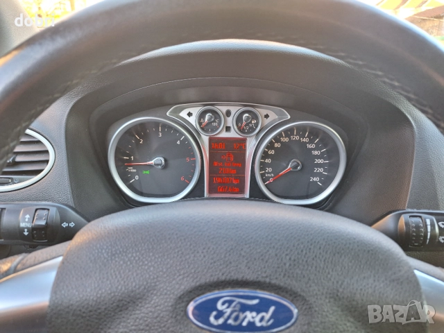 ФОРД ФОКУС 1.6HDI 90 кс Клима, снимка 9 - Автомобили и джипове - 52695380