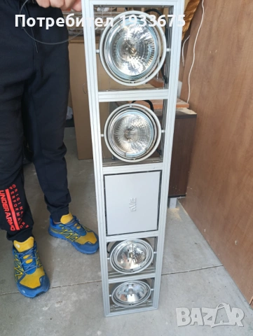 Висящи лампи с халогенни крушки , снимка 2 - Лампи за таван - 53899392