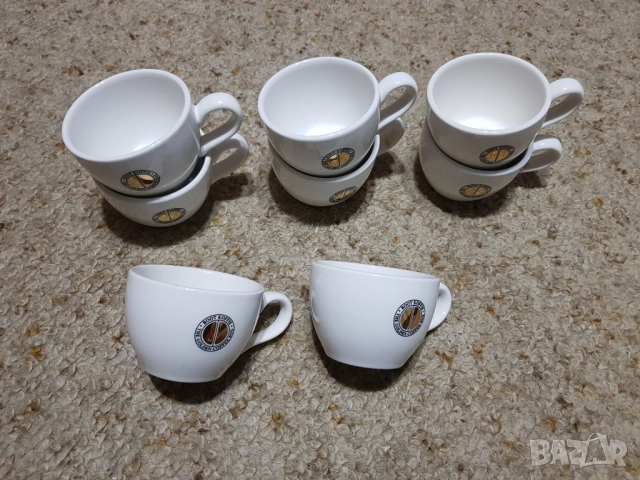 Сервиз порцеланови чаши за кафе