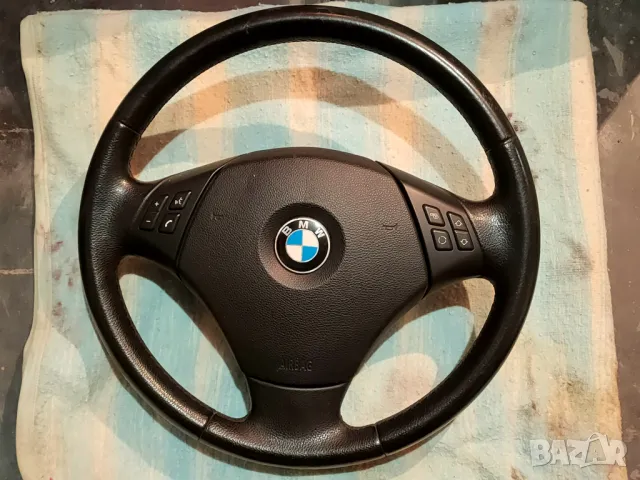 Волан с airbag за BMW E90 E91 E92, снимка 4 - Части - 47487557