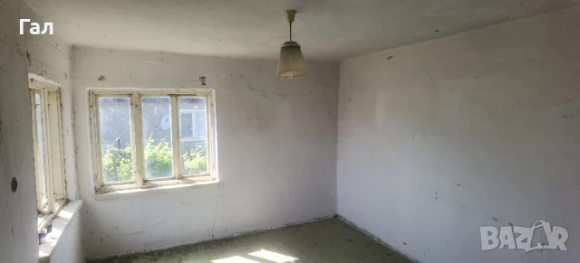 Къща с двор 1927кв.м, снимка 6 - Къщи - 50706670