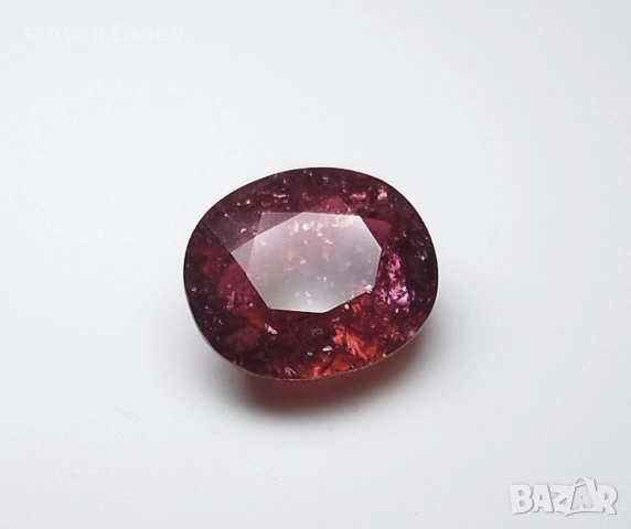 Забележителен турмалин в голям размер и рядък цвят 17.20Кт.! Сертифициран! Нов!, снимка 3 - Други - 52461513