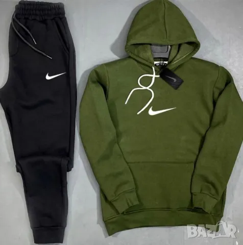 Екип Nike, снимка 1 - Спортни дрехи, екипи - 48561916