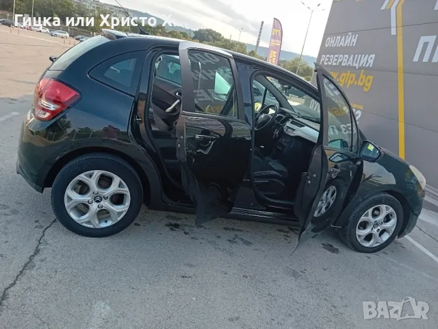 Продавам Citroen   C3 2010г. Нововнос от Холандия , 
Втора генерация ,  
1.4i бензин , снимка 2 - Автомобили и джипове - 47525576