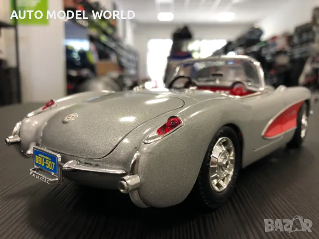 Метална колекционерска количка BBURAGO CHEVROLET CORVETTE 1957, снимка 3 - Колекции - 46970459